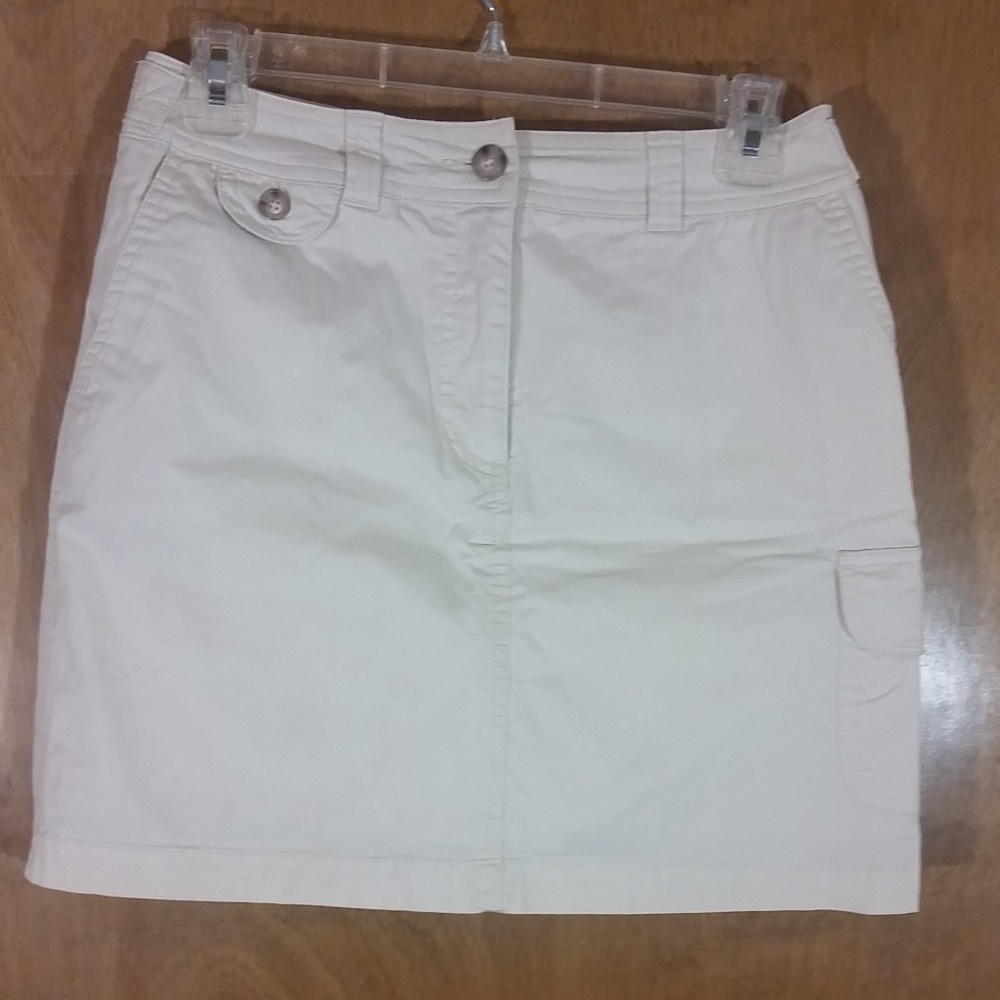 Ivory skort
